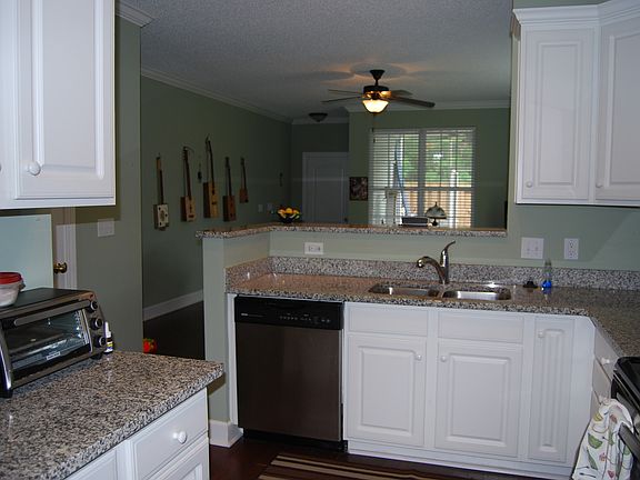 3rd image of 1871 Brittlebush Ln