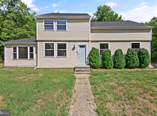 8600 Lantern Ln, Clinton, MD 20735
