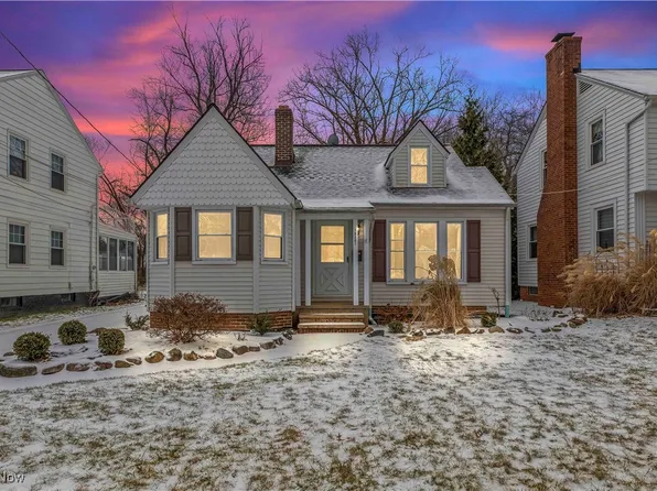 19381 Story Rd, Rocky River, OH 44116