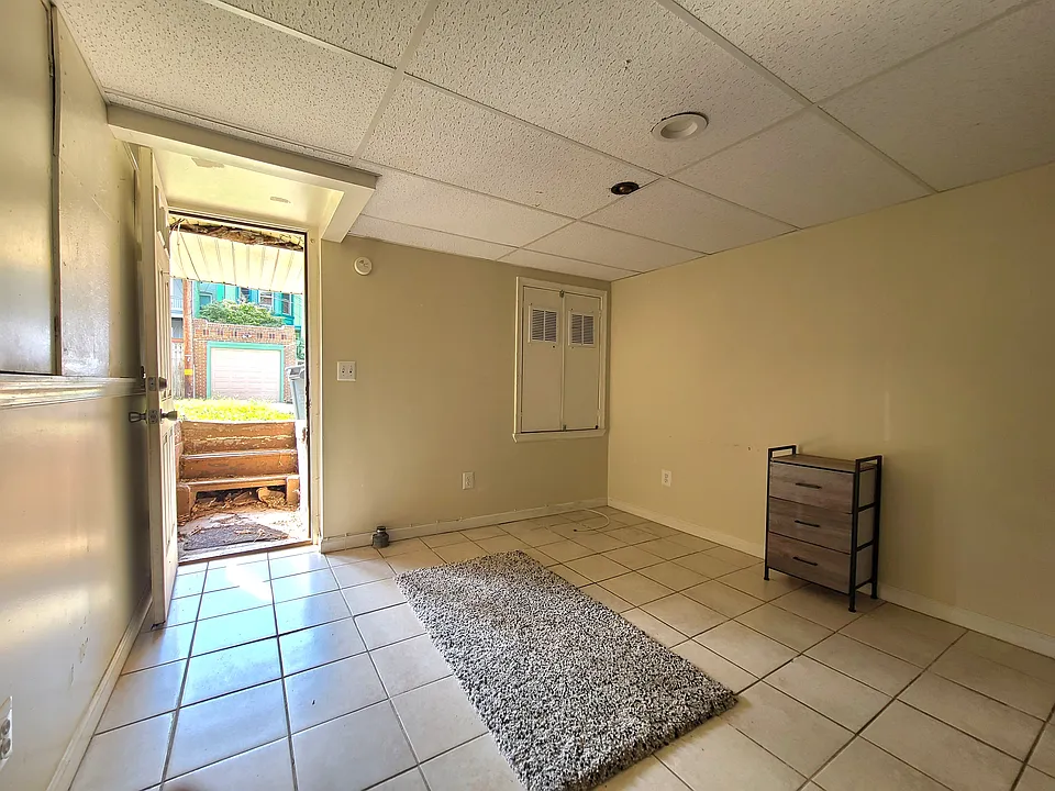 3012 N Calvert St #2