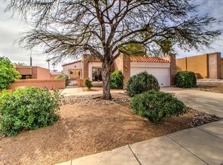971 W Rio Zuni, Green Valley, AZ 85614