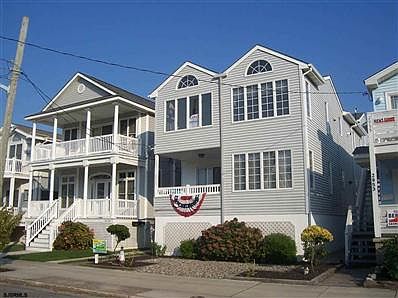 1st image of 2951 Asbury Ave
