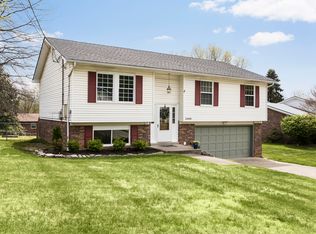 2406 High Pine Dr, Louisville, KY 40214