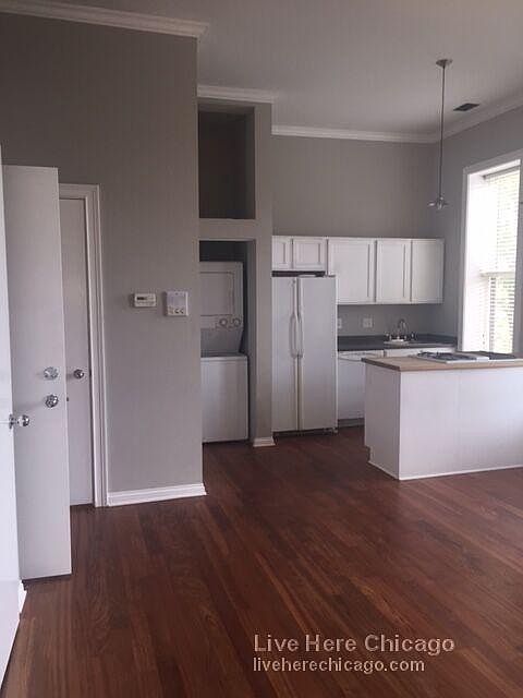 2nd image of 1414 N Ashland Ave #2