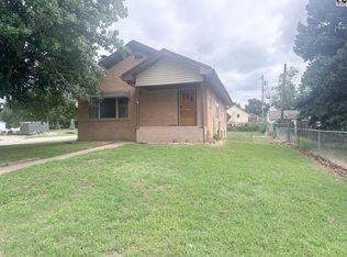 524 N Thompson St, Pratt, KS 67124