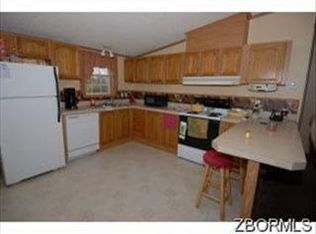 3745 Wayne Ridge Rd, Zanesville, OH 43701