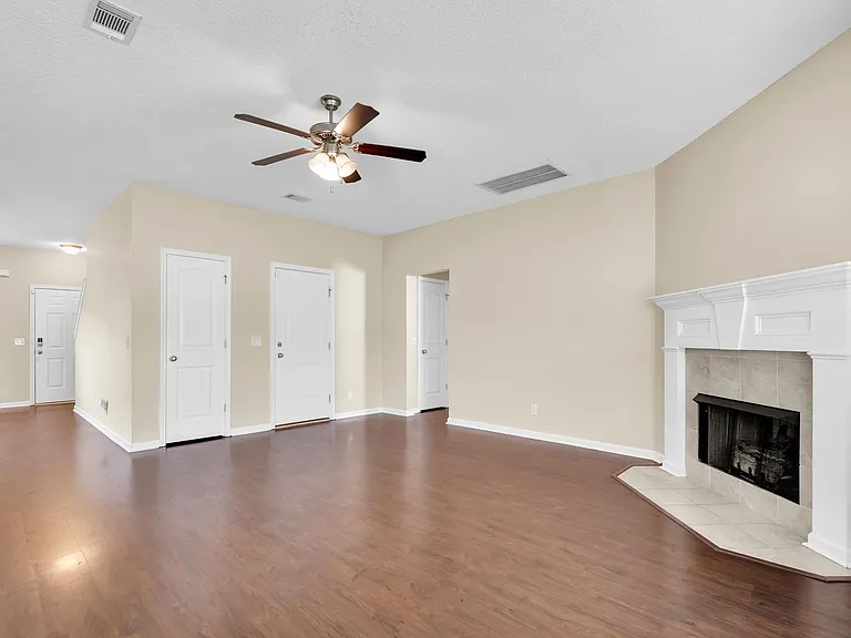 659 Red Oak Ln — Photo 24