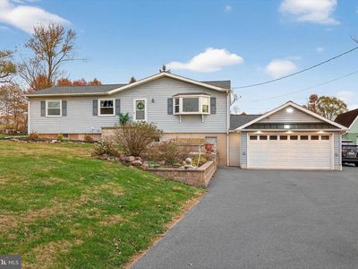 2425 Lebanon Rd, Manheim, PA, 17545