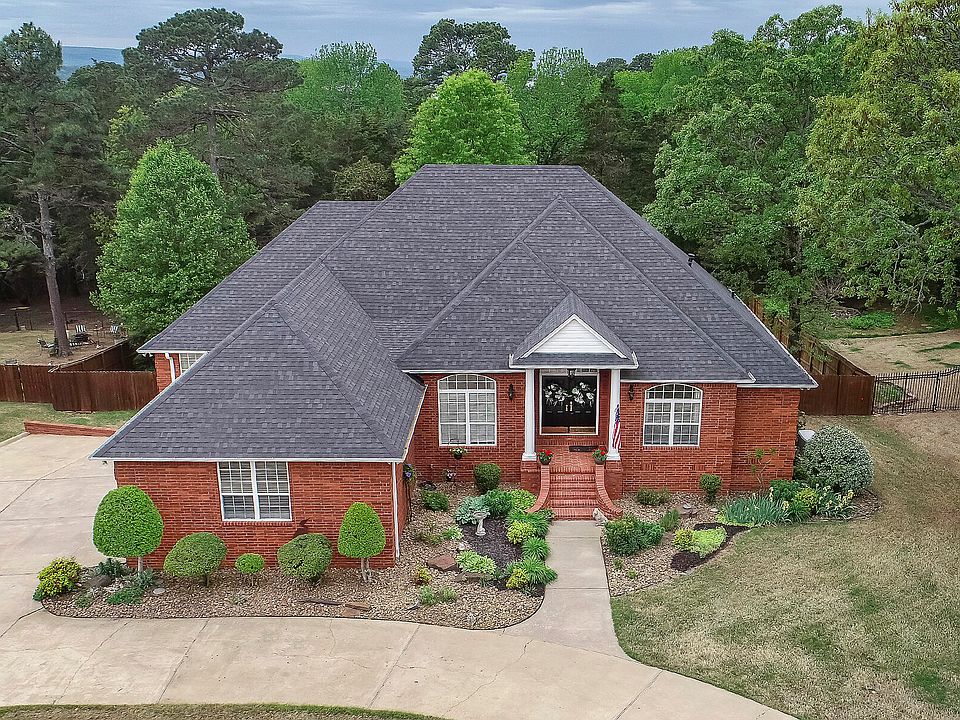 1st image of 507 Autumnwood Dr