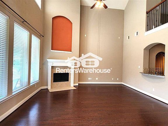 3rd image of 5702 Flagstone Pass Ct
