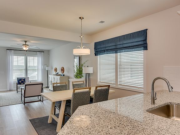 5th image of 626 Count Fleet Ct #B26
