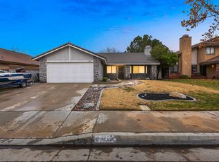44026 Ruthron Ave, Lancaster, CA 93536