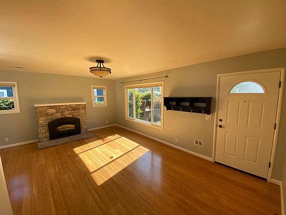 3rd image of 315 Grant St #A