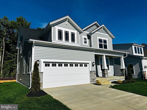 3rd image of 10872 Cape Breton Ct