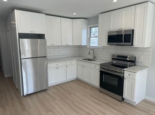 34 Bush Ave APT 2R, Pt Chester, NY 10573