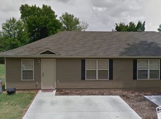 414 S Columbus St, Spiro, OK 74959