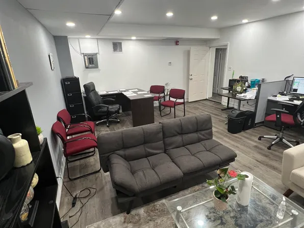 2800 Kennedy Boulevard image 6 of 10