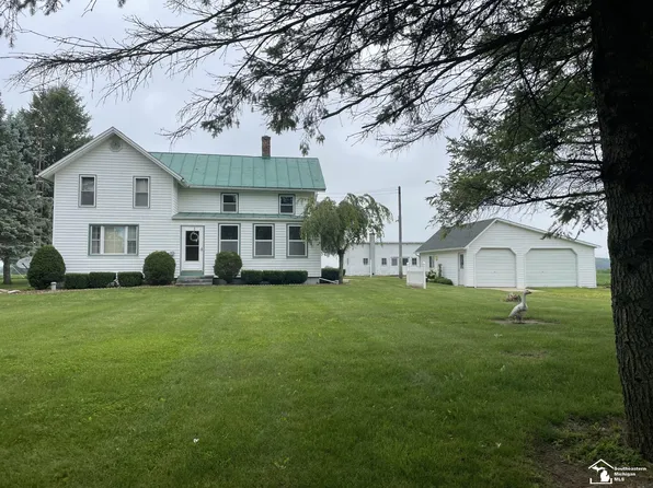 9170 Trost Rd, Ida, MI 48140