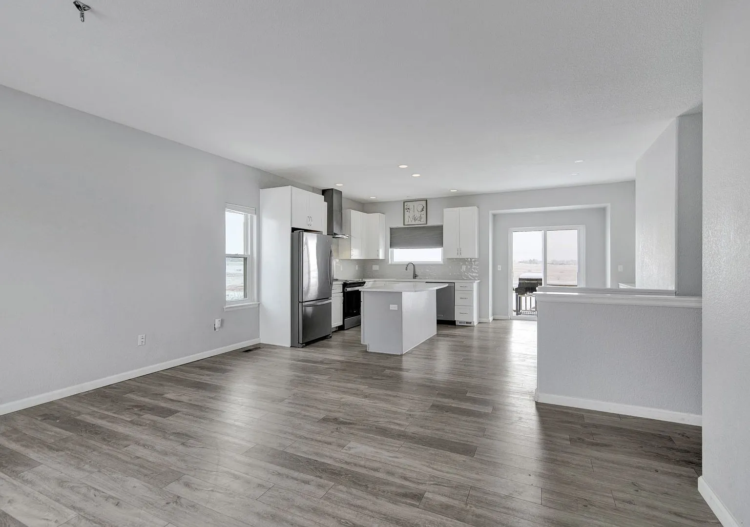 3-Bedroom Home in Fountain's Cross Creek Neighborhood — Photo 2