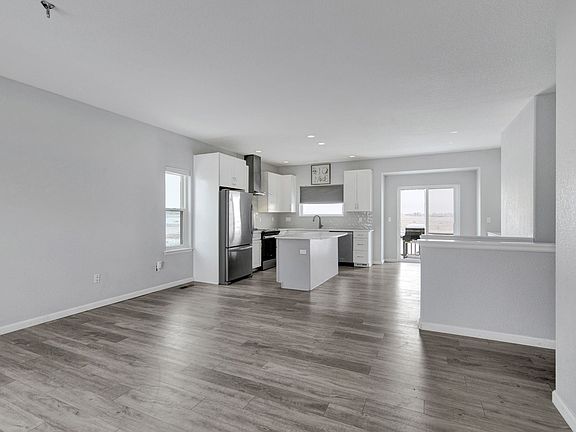 3rd image of 7838 Creekfront Dr