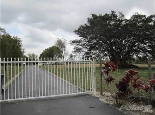 26105 SW 202nd Ave, Homestead, FL 33031