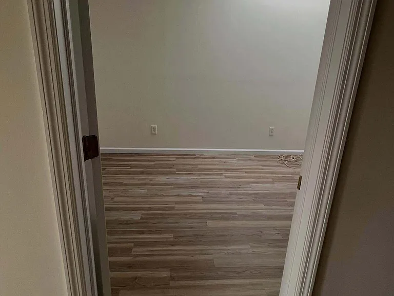 6264 Amboy Rd #2D — Photo 10