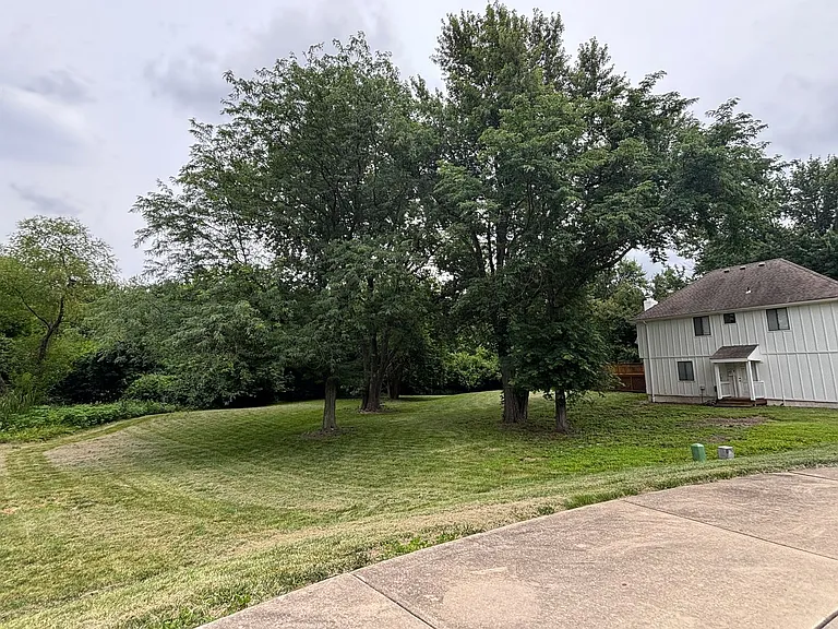 15045 Switzer Rd — Photo 19