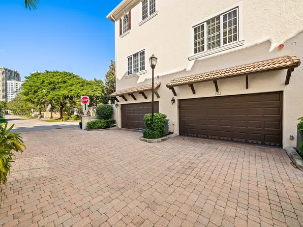 504 SE 7th Street #202, Fort Lauderdale, FL 33301