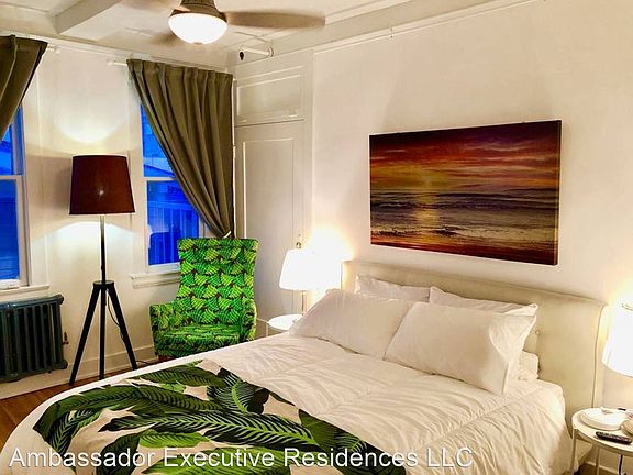 5th image of 35 N Alboni Pl APT 109