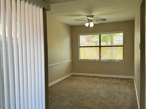 Formal dining room