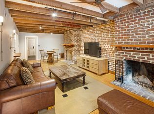220 E Taylor St, Savannah, GA 31401