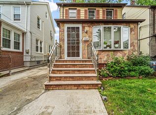 11321 203rd St, Saint Albans, NY 11412