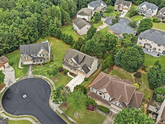 3rd image of 1922 Ambrosia Ct