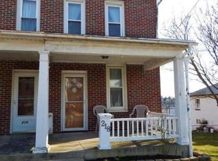 218 W High St, Red Lion, PA 17356