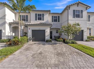 11883 NW 46th St, Coral Springs, FL 33076