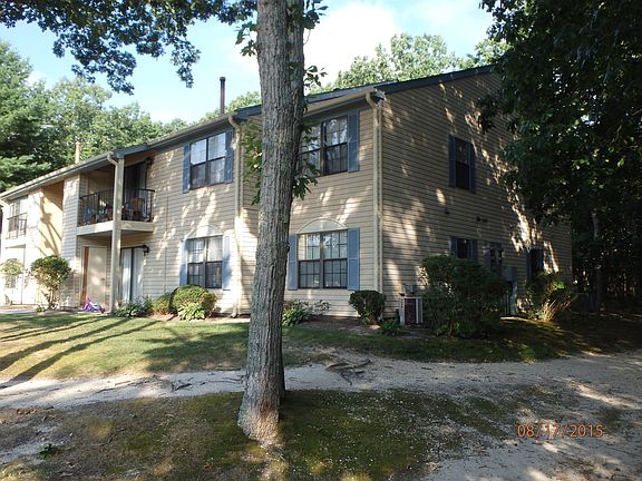 4th image of 39 Liberty Ct #1103