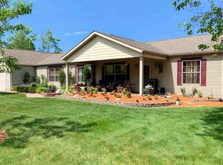 9910 E Houghton Lake Dr, Houghton Lake, MI