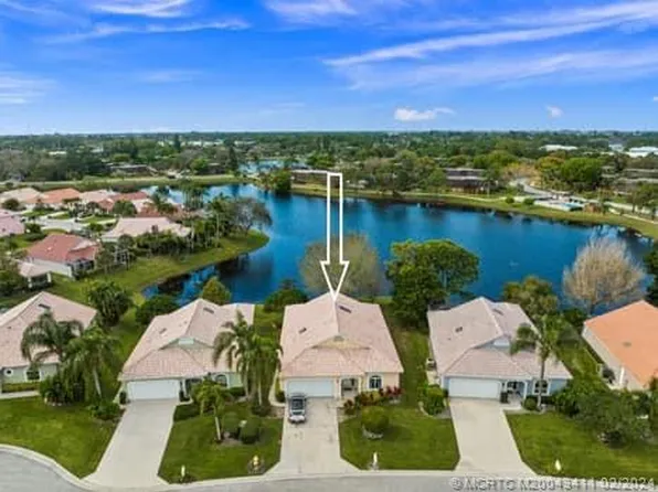 6008 SE Walkers Cay Ct, Stuart, FL 34997