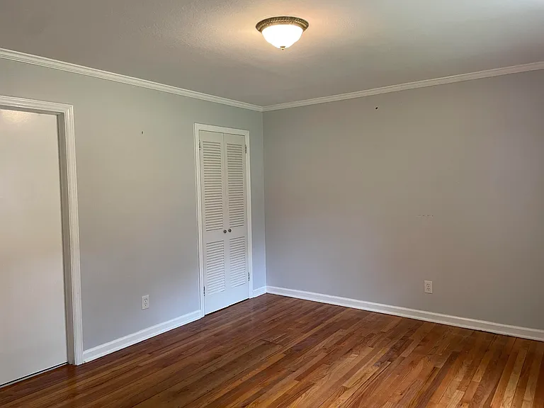 1115 Williams Dr — Photo 13