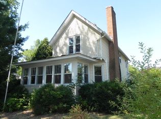 127 E York Ave, West Chicago, IL