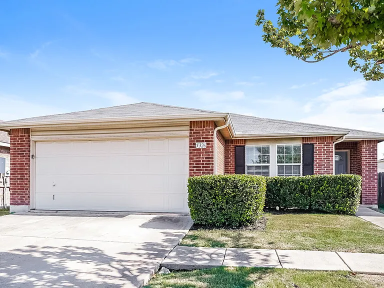 5328 Lava Rock Dr — Photo 1