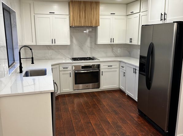 1737 Lionsgate Cir