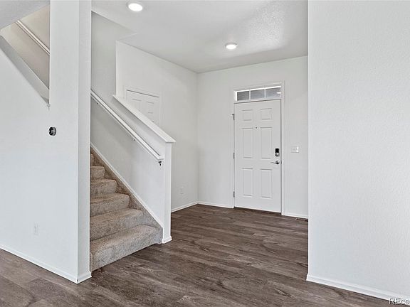 3rd image of 328 Jay Avenue