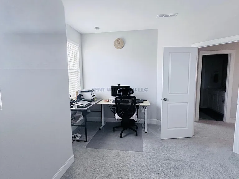 503 Ressler St — Photo 11