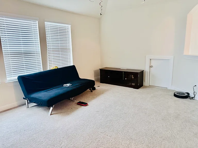 3925 Gildas Path — Photo 22