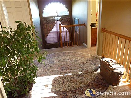 2 story foyer
