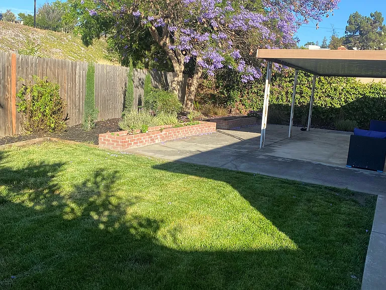 833 Apple Valley Dr — Photo 12