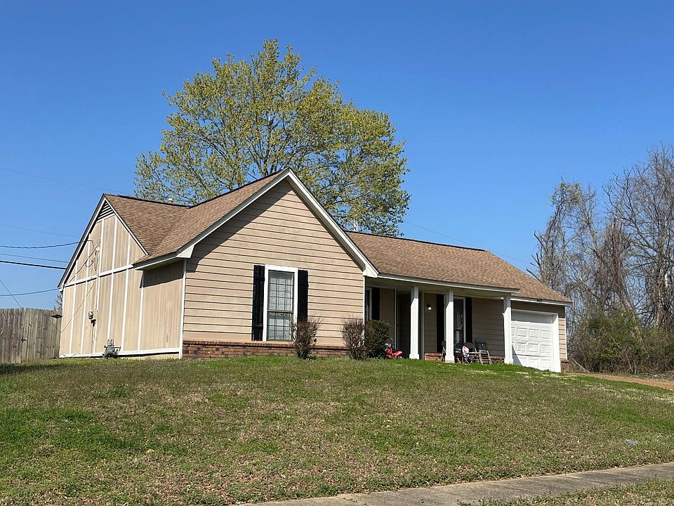1st image of 4413 Brickwood Ln