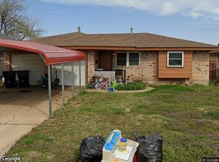 785 Camelot, Moore, OK 73160