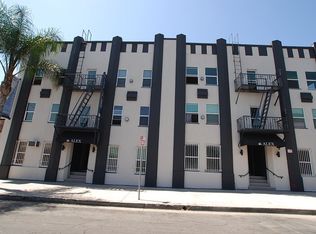 Alex Court Apartments, Los Angeles, CA 90027
